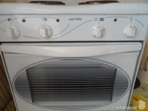 How to regulate the temperature of an electric stove