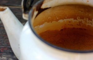 How to clean a kettle from rust