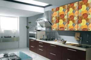 How to cover a kitchen unit with self-adhesive film