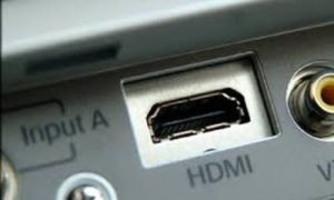 HDMI pistik