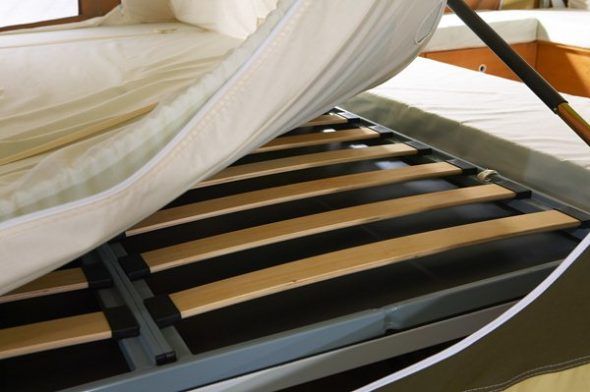 Slats in a double bed.