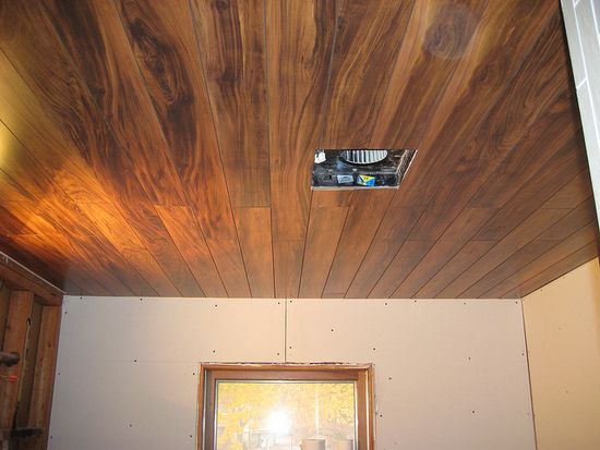 Laminate on the ceiling