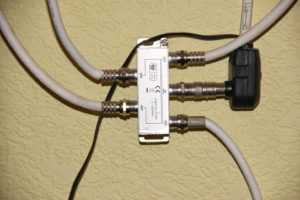 How to connect several TVs to one antenna