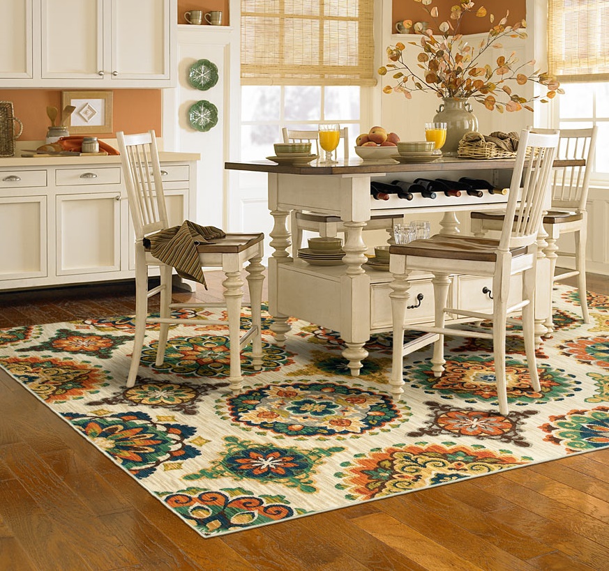 What kind of carpet can be laid in the kitchen?