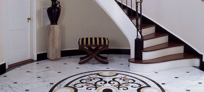 Floor tiles in the hall