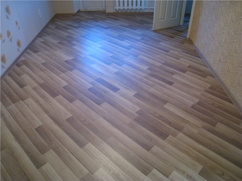 Laying laminate diagonally 