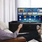 difference between smart TV and regular TV