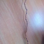 How to straighten a headphone wire