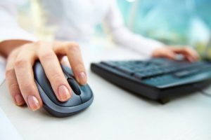 How to connect a wireless mouse