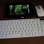 How to connect a keyboard and mouse to your tablet 1