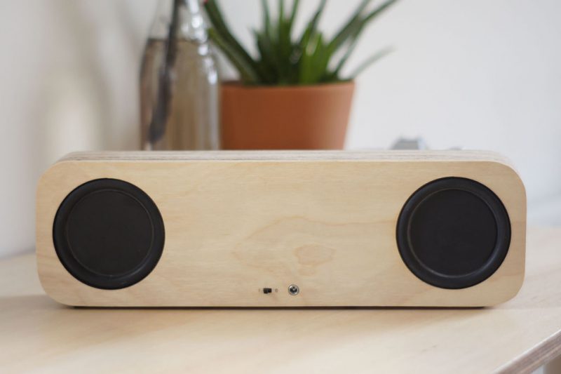 DIY housing for bluetooth speakers