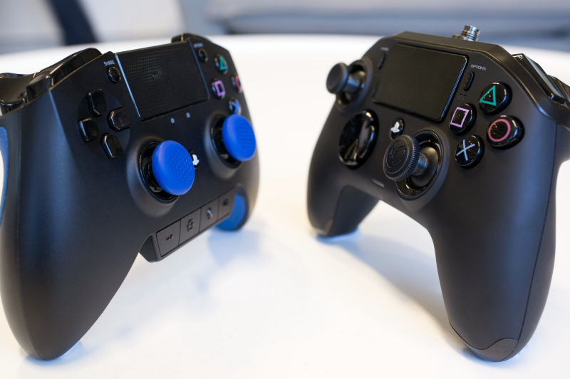 Professional gamepads for PS4