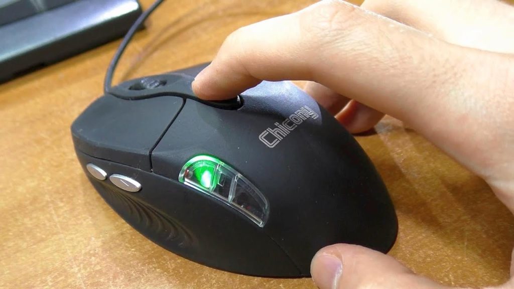 HOW TO HOLD THE MOUSE