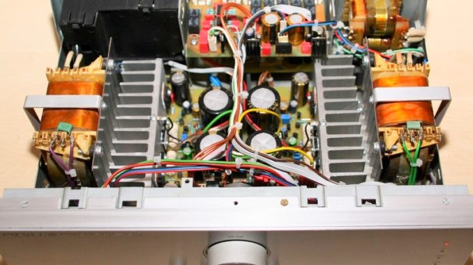 Speaker amplifier