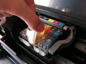 Replacing a cartridge in a printer