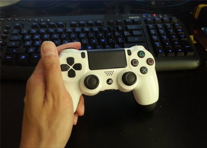 PS4 joystick to computer