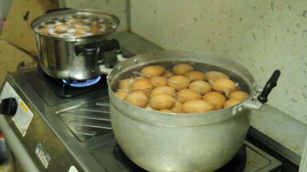 Cooking in an aluminum pan.