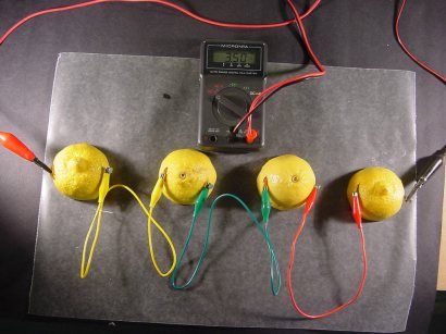 Lemon battery chain.