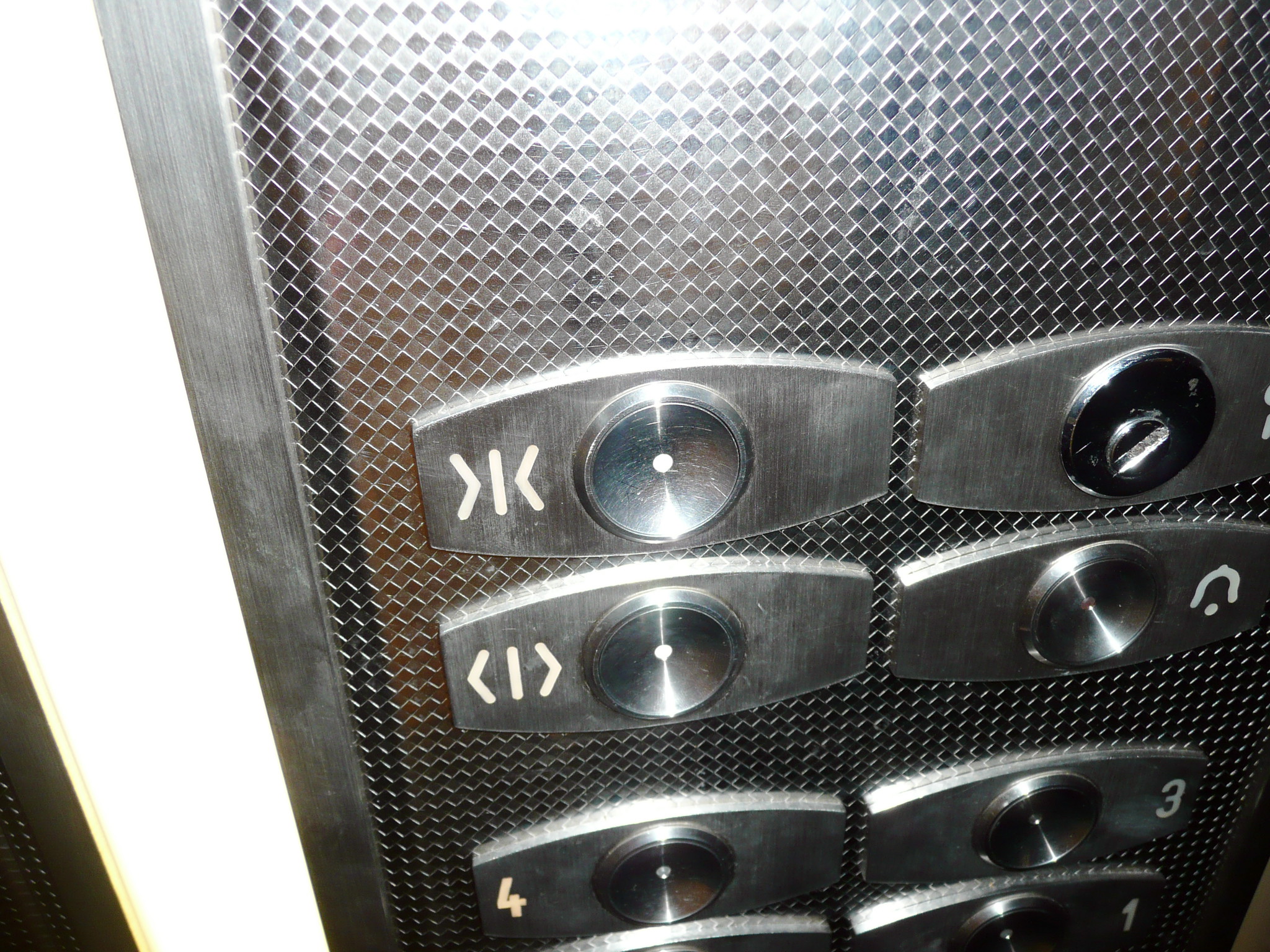 Elevator buttons