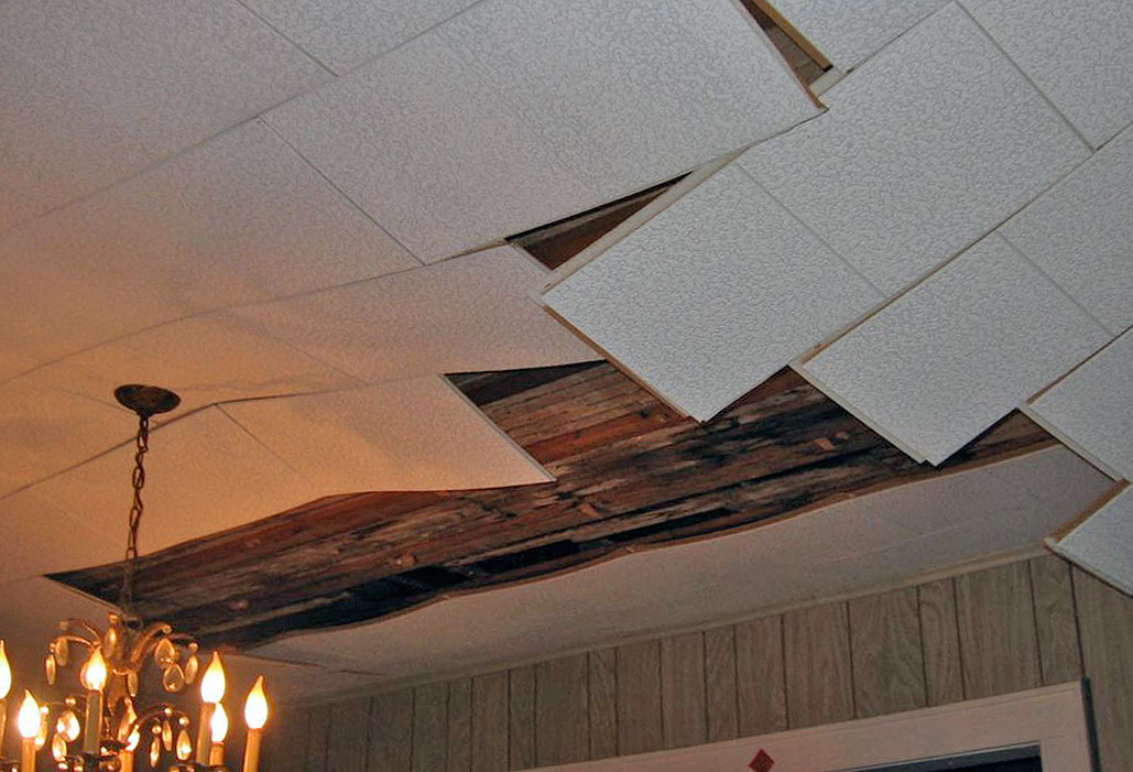 dismantling plasterboard ceiling