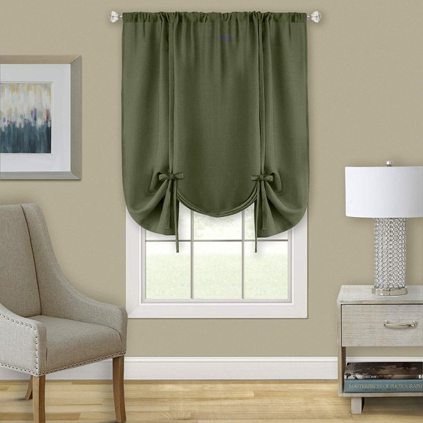 Short curtains